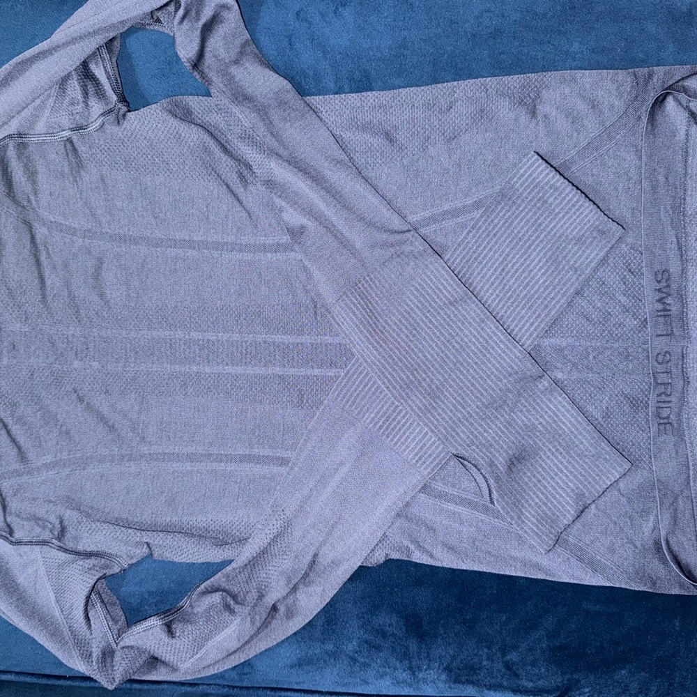 lululemon athletica Gray Long Sleeve Top - Picture 3 of 4